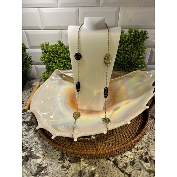 Necklace - Picture 2 of 11